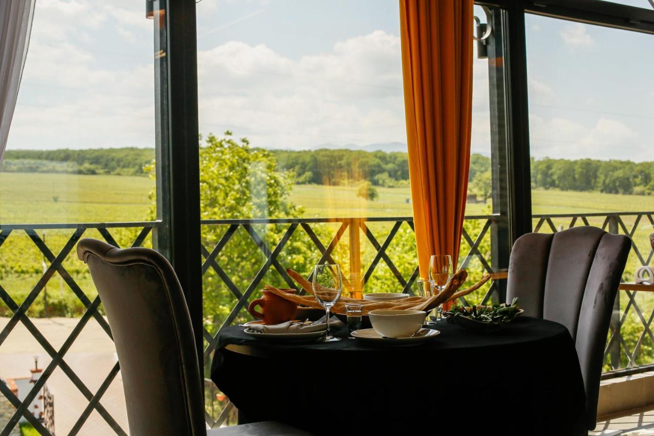 Tsinandali Resort & Spa エクステリア 写真