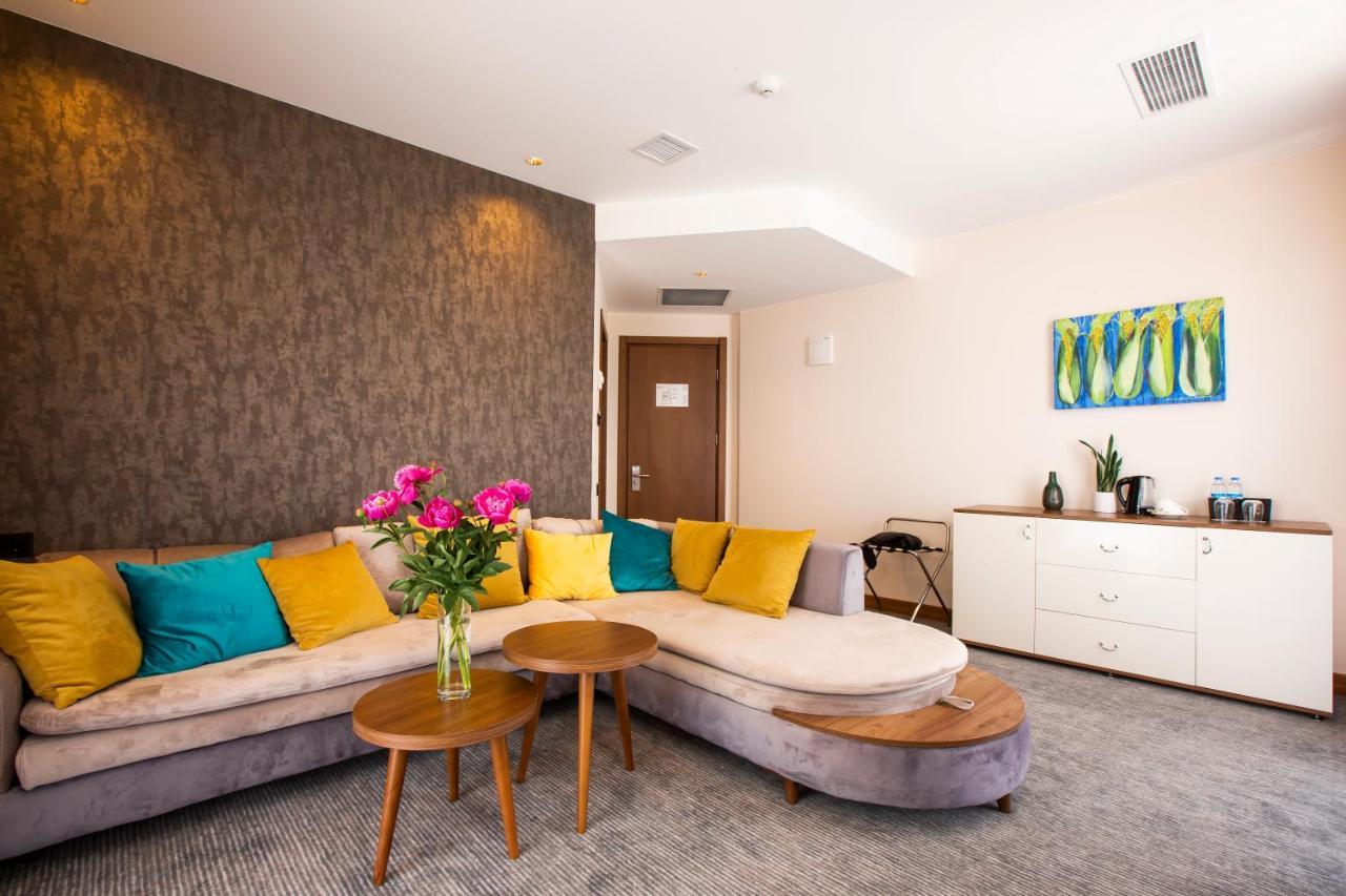Tsinandali Resort & Spa エクステリア 写真